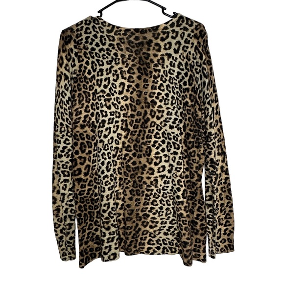 CHICO’S Animal Print Layering Tee Women’s Size Medium - Picture 3 of 8